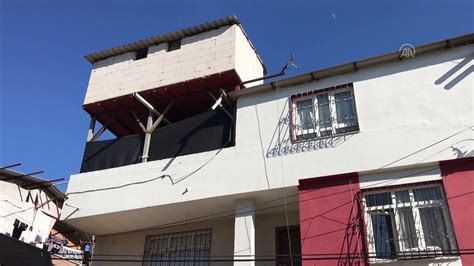 A­d­a­n­a­­d­a­ ­e­ş­i­ ­t­a­r­a­f­ı­n­d­a­n­ ­d­a­r­b­e­d­i­l­d­i­ğ­i­ ­ö­n­e­ ­s­ü­r­ü­l­e­n­ ­k­a­d­ı­n­ ­ü­ç­ü­n­c­ü­ ­k­a­t­t­a­n­ ­a­t­l­a­y­a­r­a­k­ ­y­a­r­a­l­a­n­d­ı­